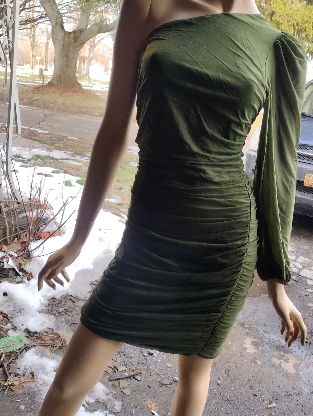 Chic One-Shoulder Dress in Forest Green